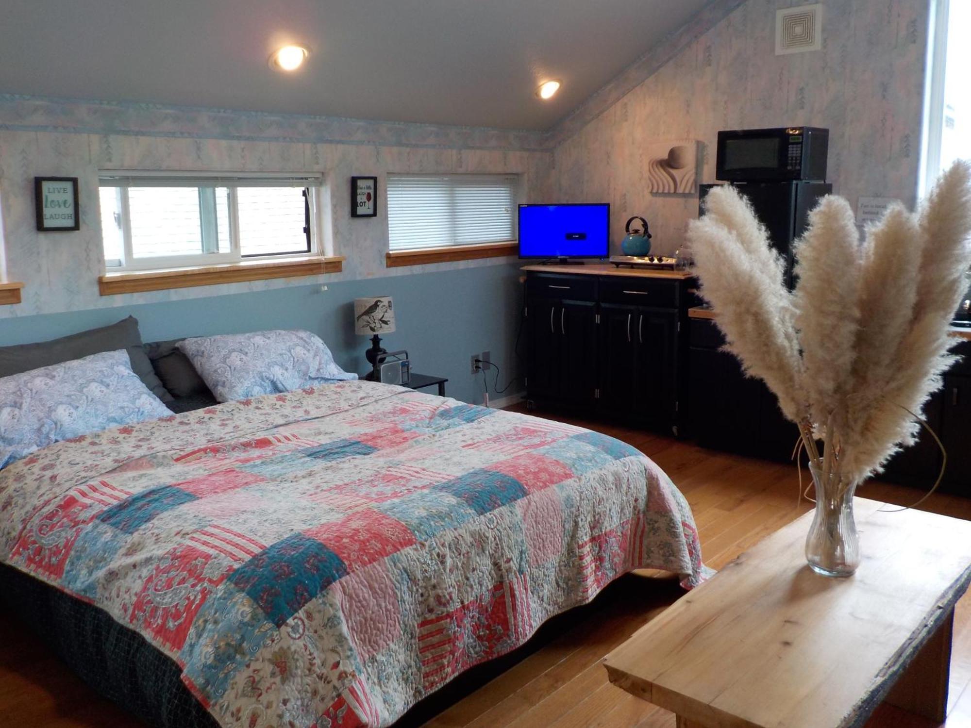 Oceanfront Studio/Loft: Alpacas, Oysters & Kayaks Shelton Buitenkant foto